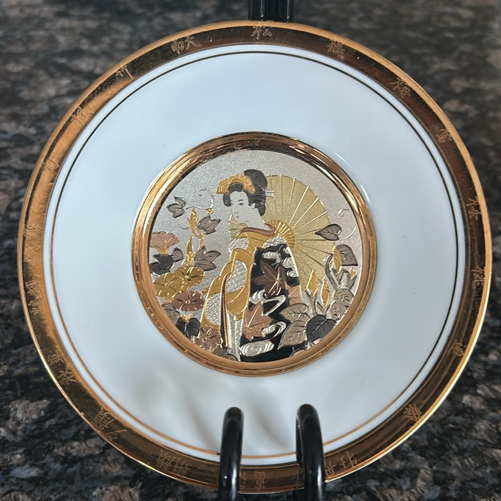 THE HAMILTON COLLECTION THE JAPANESE FLORAL CALENDAR CHOKIN PLATE COLLECTION